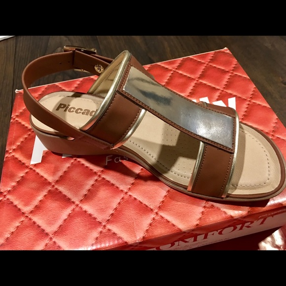 Piccadilly Comfort Tech Double T-Bar Sandals Sz 7 - Picture 2 of 9